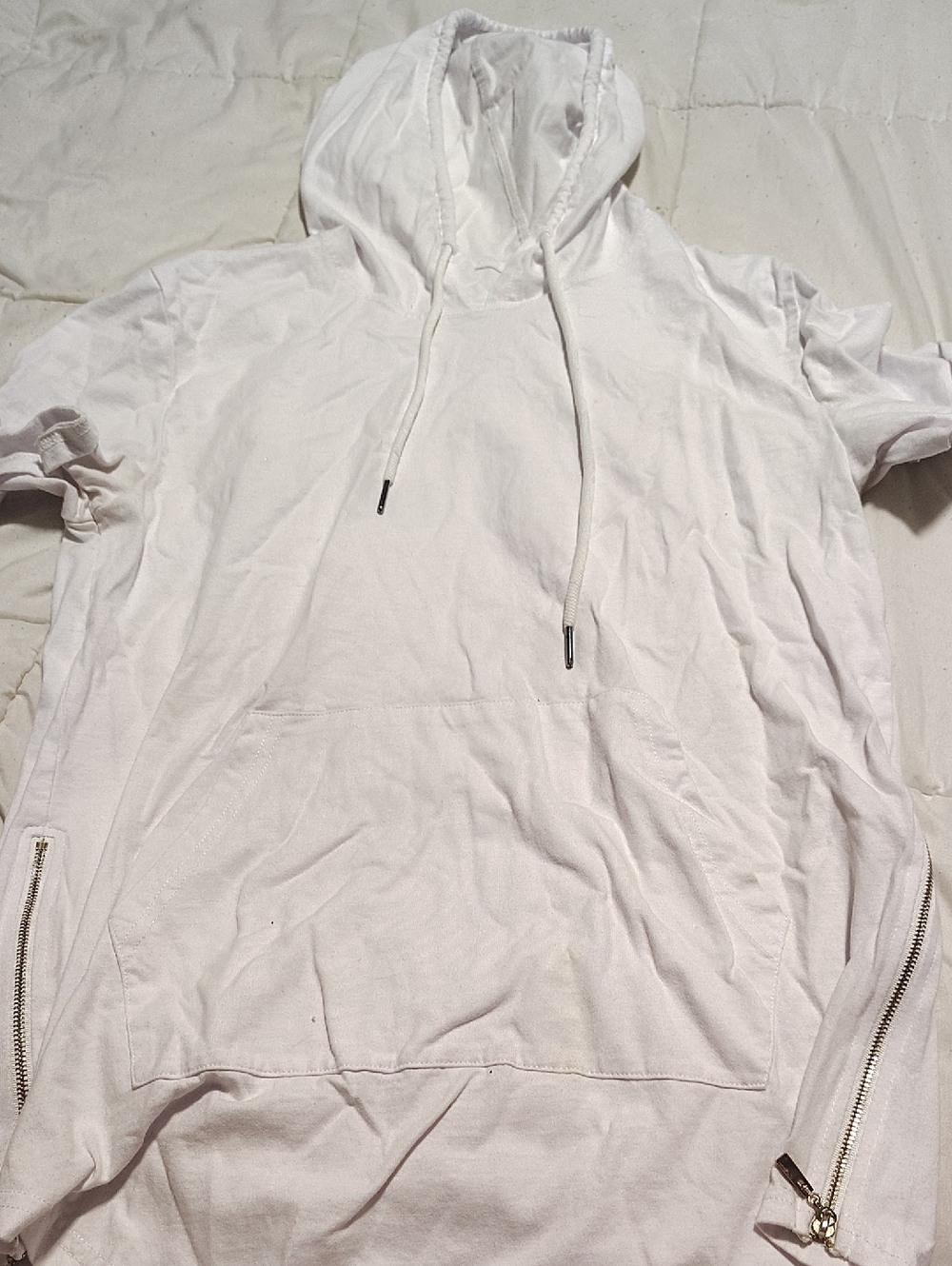 White Hooded Short-Sleeve Pullover with Front Pocket